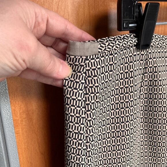 Le Suit Womens Black White Geometric Blazer Skirt Set Size 14 Office Career Corp - Picture 15 of 16